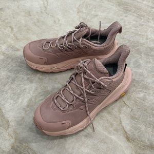 HOKA Kaha 2 Low GTX Sneakers - brand new!